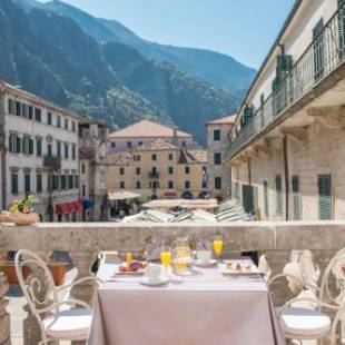 Фотография гостиницы Historic Boutique Hotel Cattaro