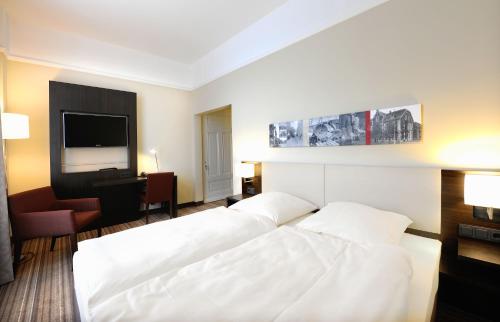 Фотографии гостиницы 
            Hotel Tenbrock - Restaurant 1905