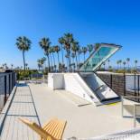 Фотография гостевого дома New Beach House, Steps to Sand