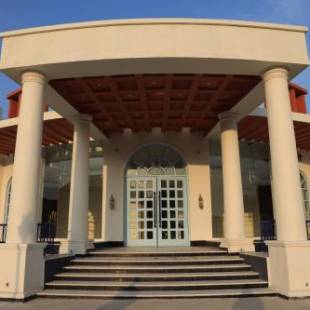 Фотографии гостиницы
Ramee Royal Resorts & Spa Udaipur