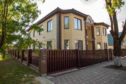 Фотографии гостевого дома
Дом у Монастыря