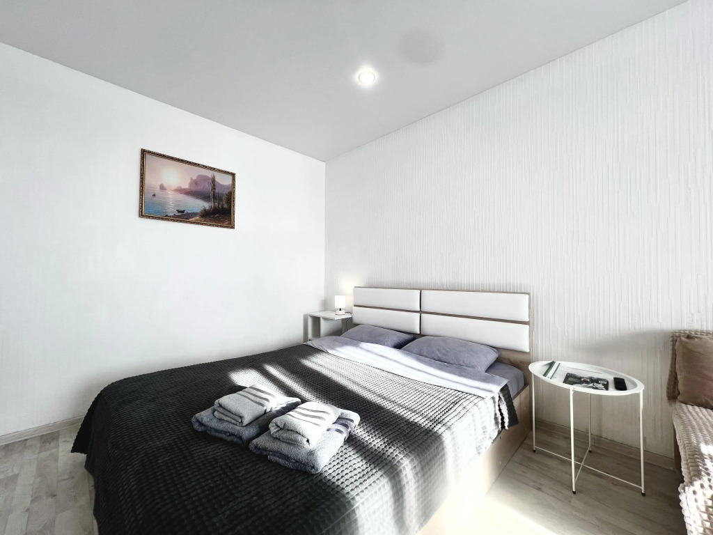 Фотография квартиры Апартаменты 51 с Панорамным Видом Просторы Севера на Северном Проезде, 13