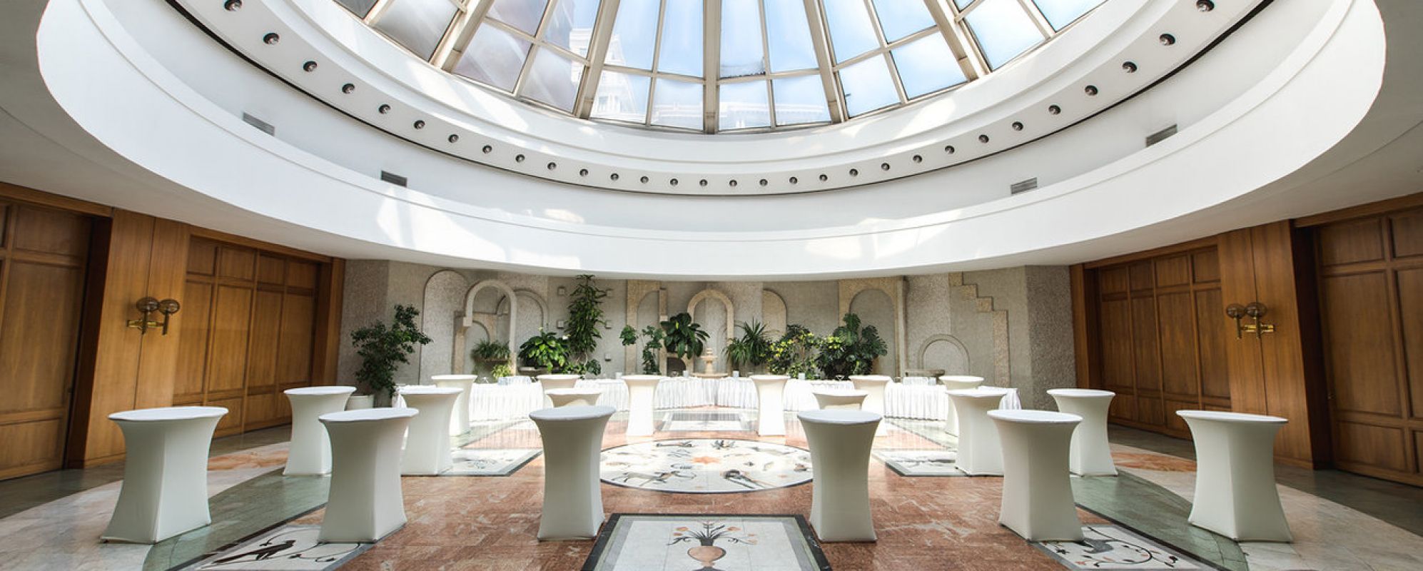 Фотографии банкетного зала Белый зал