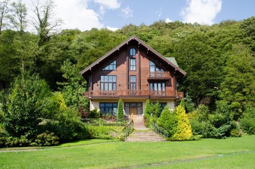 Фотография гостевого дома Частная резиденция в Красной Поляне