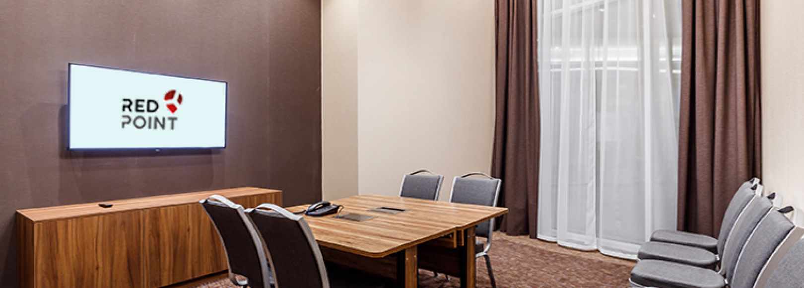 Фотография комнаты для переговоров Мерло