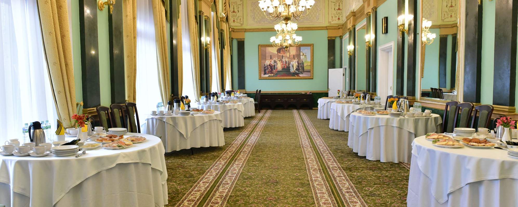 Фотографии банкетного зала Малахитовый зал