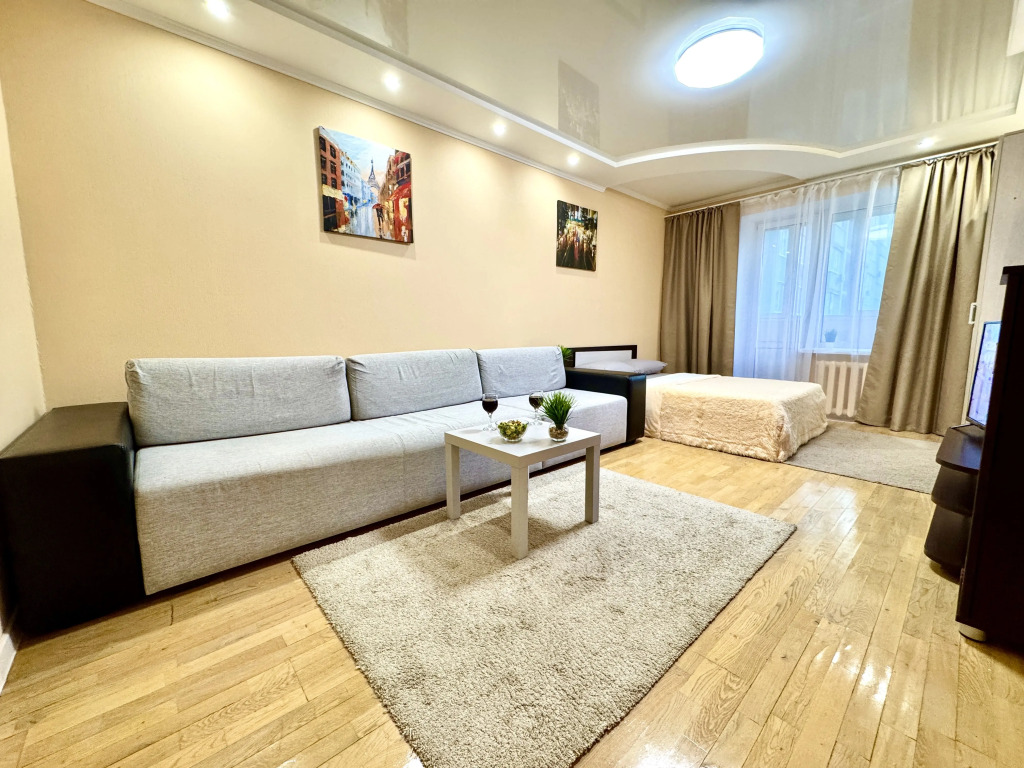 Фотография квартиры Апартаменты просторные двухкомнатные на Ленинской, рядом с набережной