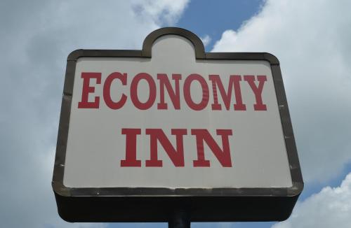 Фотография мотеля Economy Inn Bluefield
