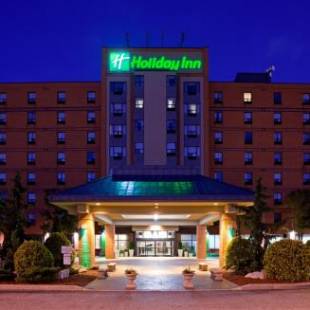 Фотографии гостиницы
Holiday Inn Windsor - Ambassador Bridge, an IHG Hotel
