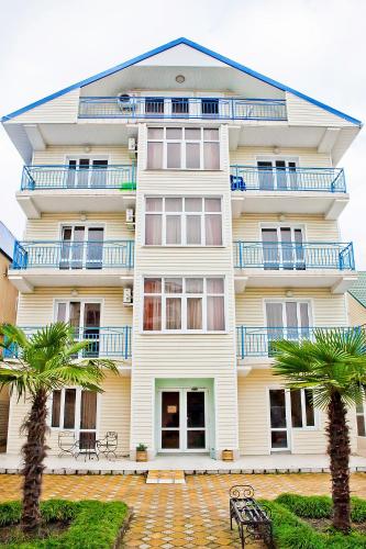 Фотографии гостиницы
Уютный дворик