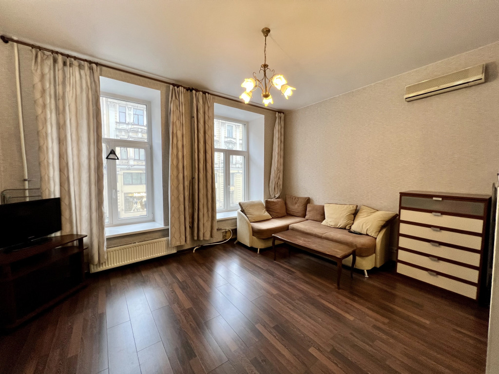 Фотография квартиры Апартаменты Amazing Невский 13/9 Парковка