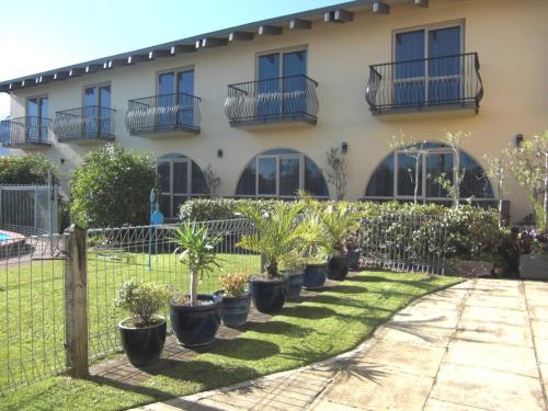 Фотография мотеля 299 On Devon West