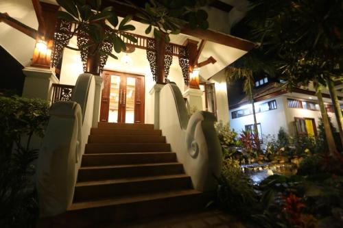 Фотография гостиницы Rich Garden House Hotel