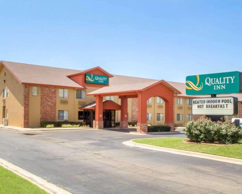 Фотография гостиницы Quality Inn Broken Arrow - Tulsa