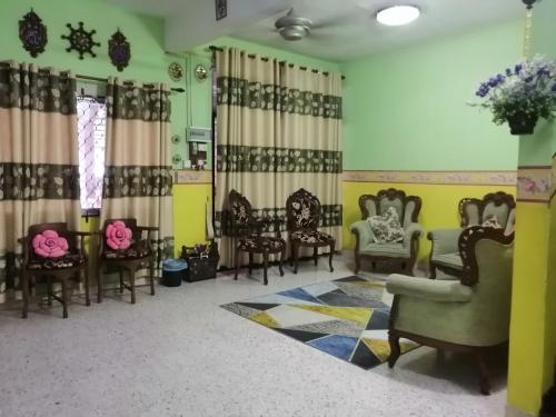 Фотография гостевого дома KLUANG BARAT HOMESTAY