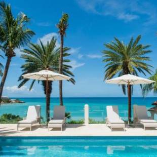 Фотографии гостиницы 
            Blue Waters Resort and Spa