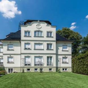 Фотографии гостевого дома
Hotel Villa am Waldschlösschen