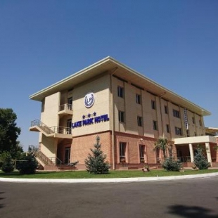 Фотография гостиницы Lake Park