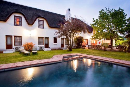 Фотографии гостиницы 
            Oakhurst Hotel