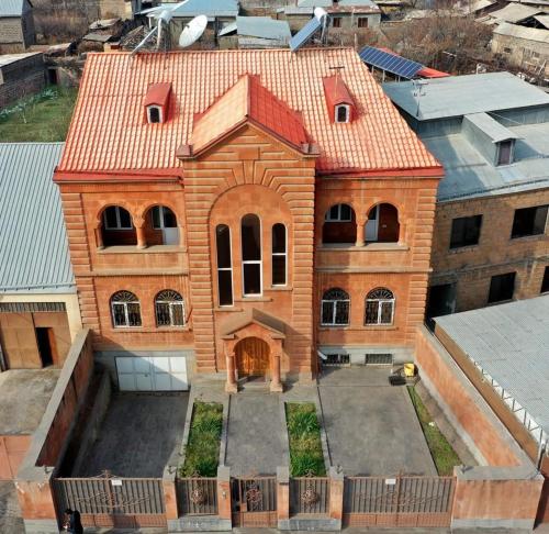 Фотографии гостевого дома
Allin-tours Guest House