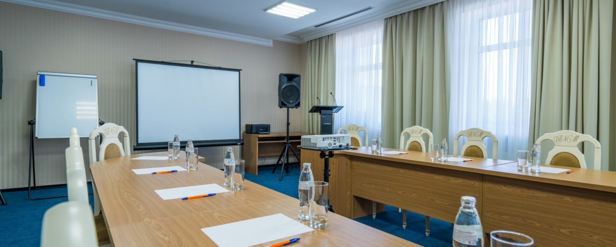 Фотографии конференц-зала Бизнес-зал Benamar