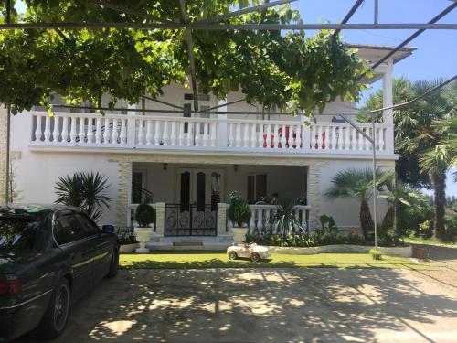 Фотография мини отеля В Чакви (завтрак и ужин включён)