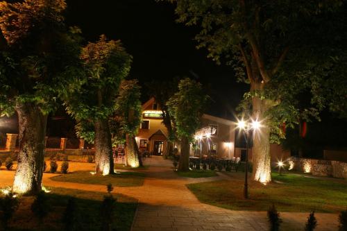 Фотография гостиницы Hotel & Restaurant Pod Kaštany