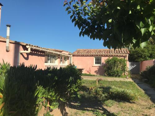 Фотография гостевого дома Maylou Baan