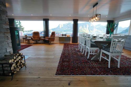 Фотография гостевого дома Lofoten panoramic luxury home with sauna