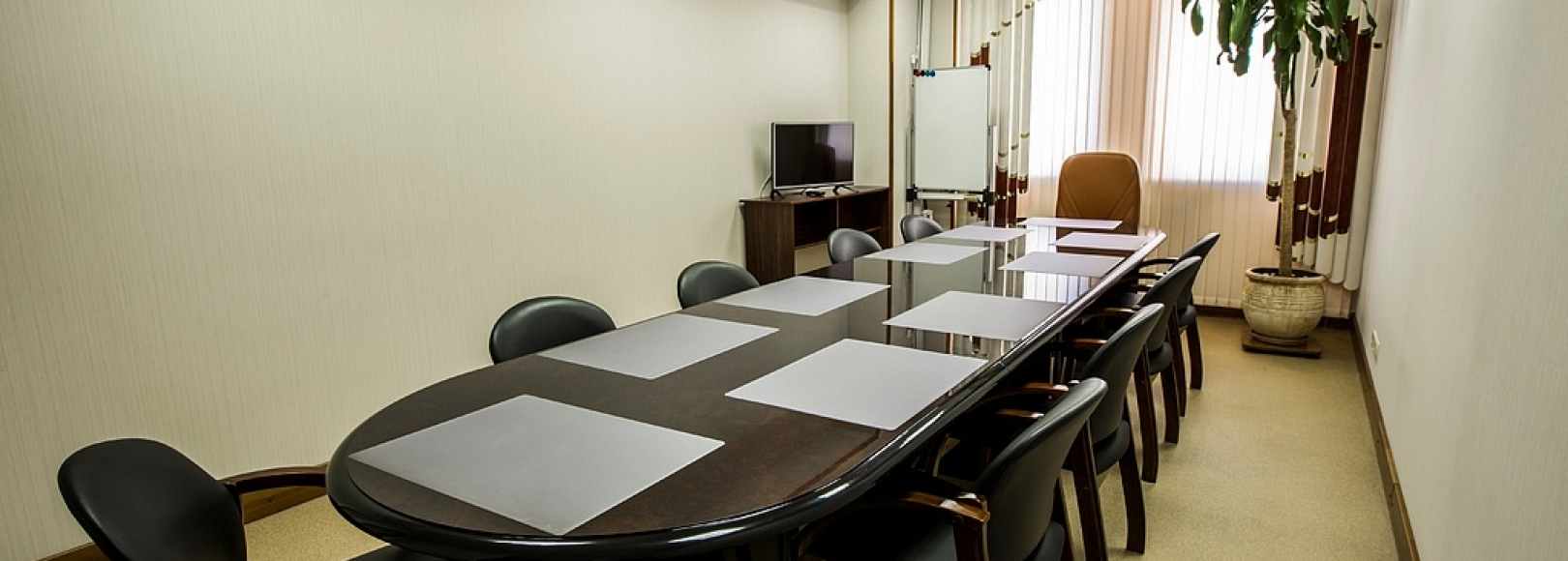 Фотография комнаты для переговоров Поларис