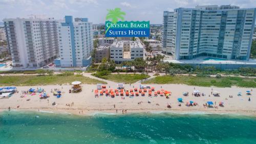 Фотография гостиницы Crystal Beach Suites Oceanfront Hotel