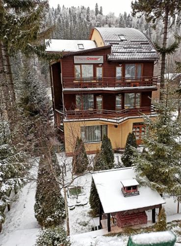 Фотография гостевого дома Pensiunea Crescent Predeal