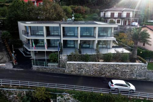 Фотография гостиницы Hotel Lago