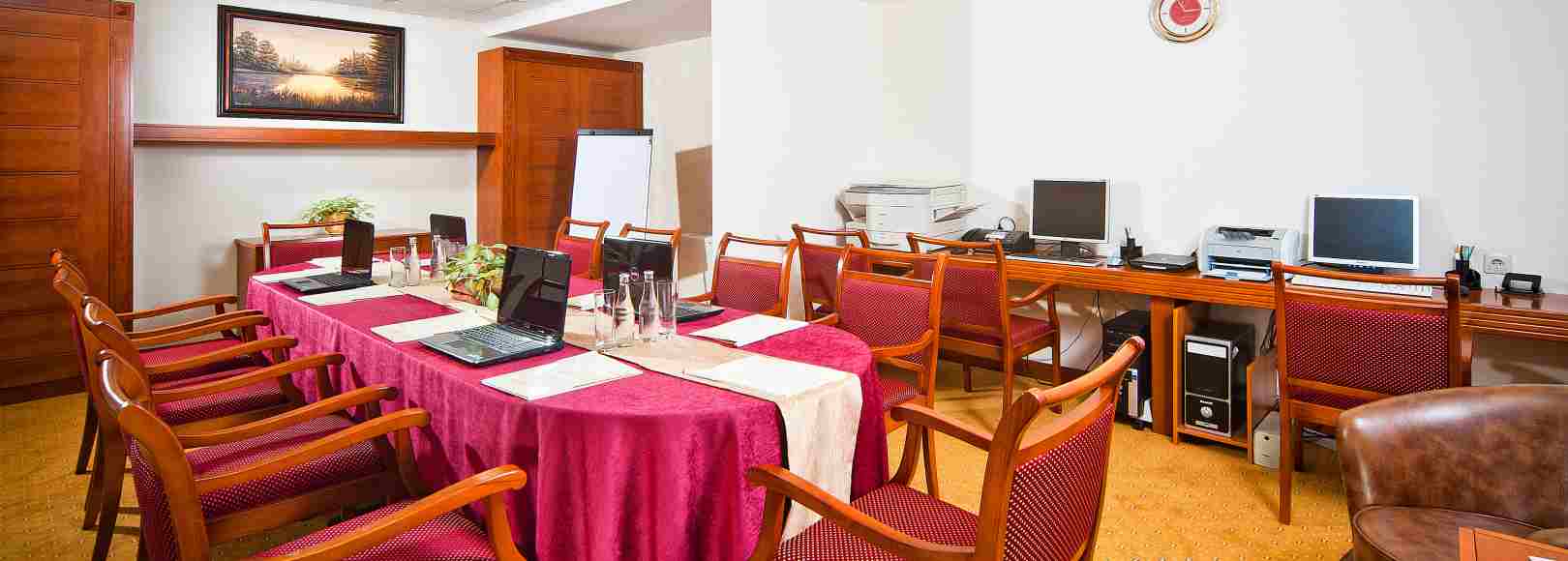 Фотография комнаты для переговоров Бизнес-центр Валентина