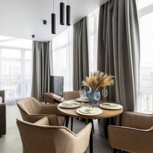 Фотография квартиры Апартаменты Red Apartments Арт Лайт Адриан