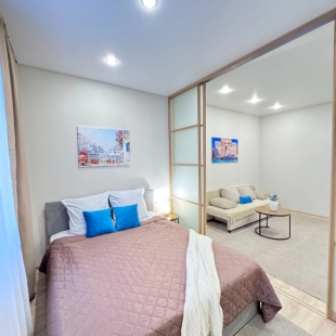 Фотография квартиры Квартира Уютная у Планеты на 20 Этаже