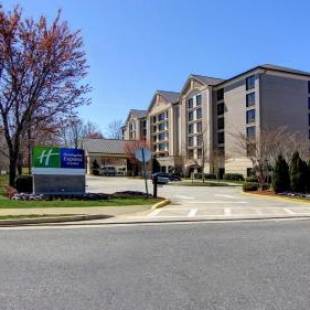 Фотографии гостиницы
Holiday Inn Express & Suites Alpharetta, an IHG Hotel