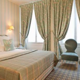 Фотографии гостиницы
Hotel Etoile Saint Ferdinand by Happyculture