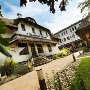 Фотографии гостиницы 
            Hotel Slamený dom