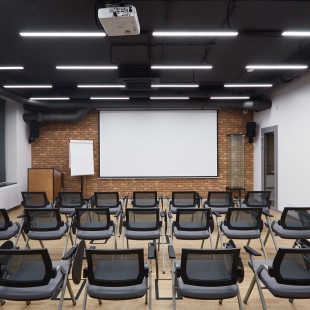 Фотография конференц-зала Конференц-зал СКИЛЛФОРТ