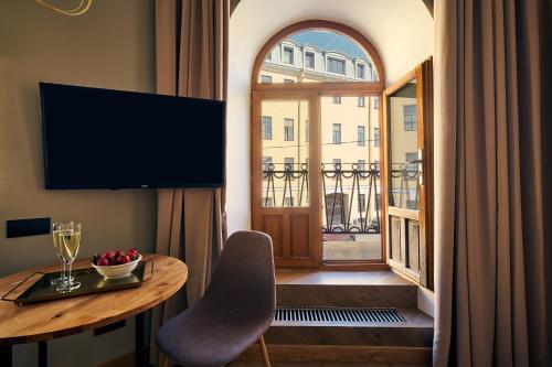 Фотографии гостиницы
The Faces Moyka