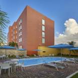 Фотография гостиницы City Express Junior Cancun
