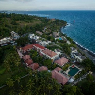 Фотография гостиницы Puri Saron Senggigi Hotel