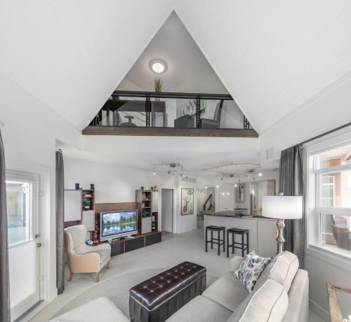 Фотография апарт отеля Kelowna Discovery