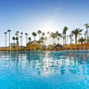 Фотографии гостиницы
BULL Eugenia Victoria & SPA