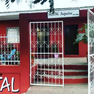 Фотографии гостевого дома
Hostal Augustos