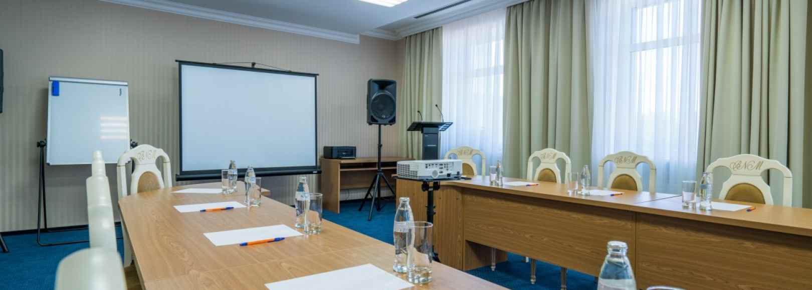 Фотография конференц-зала Бизнес-зал Benamar