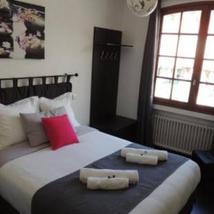 Фотографии гостиницы
Hôtel Le Tivoli