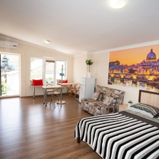 Фотография гостевого дома Центральный