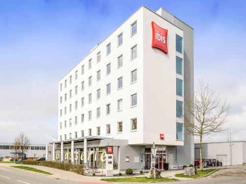Фотография гостиницы ibis Hotel Friedrichshafen Airport Messe